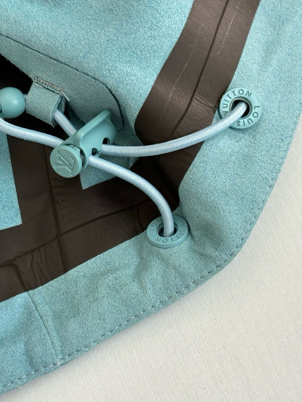 Veste imperméable en velours technique Louis Vuitton
