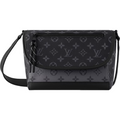 Louis Vuitton Sac Pulse Messenger