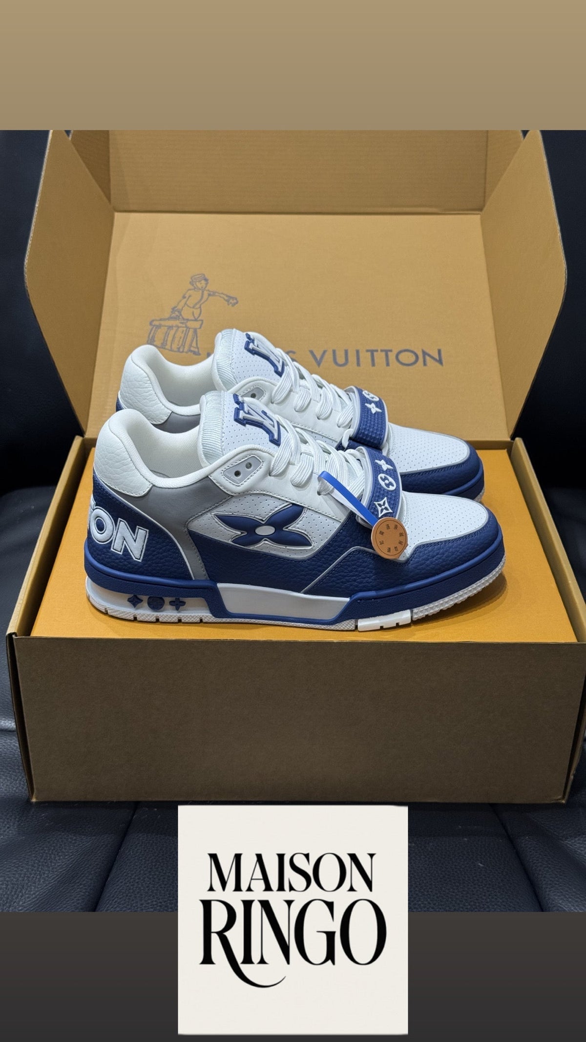 Lv trainers Velcro