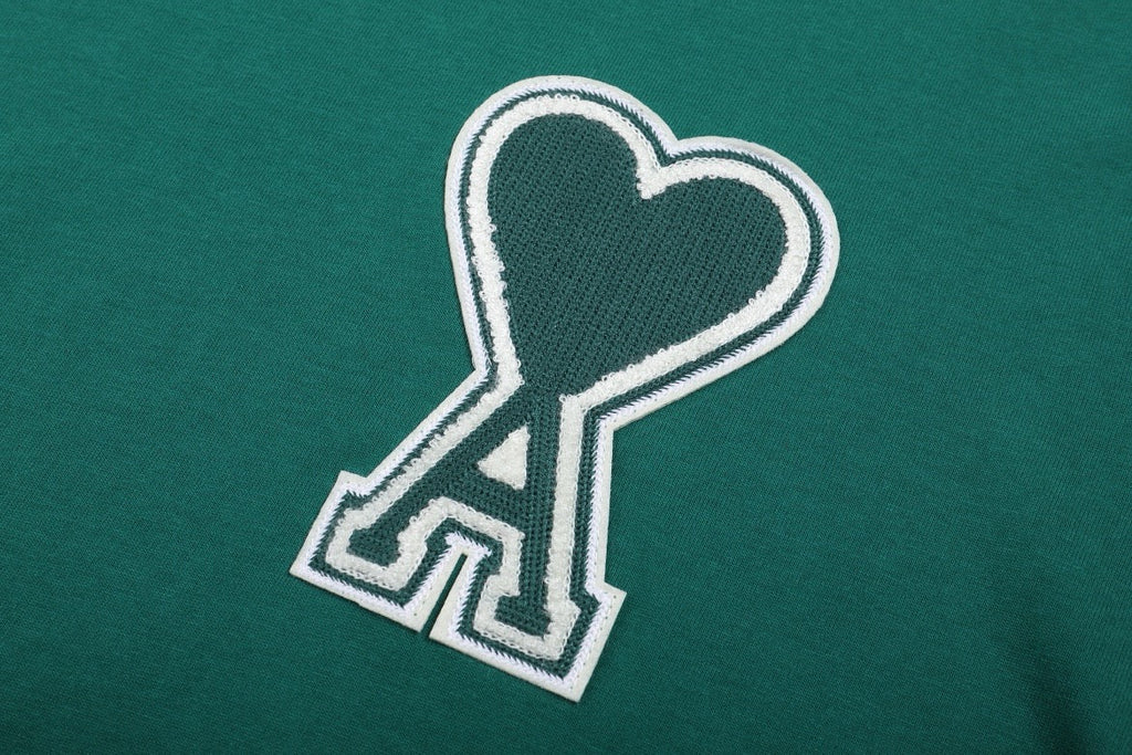 T-shirt vert à logo ami de cœur