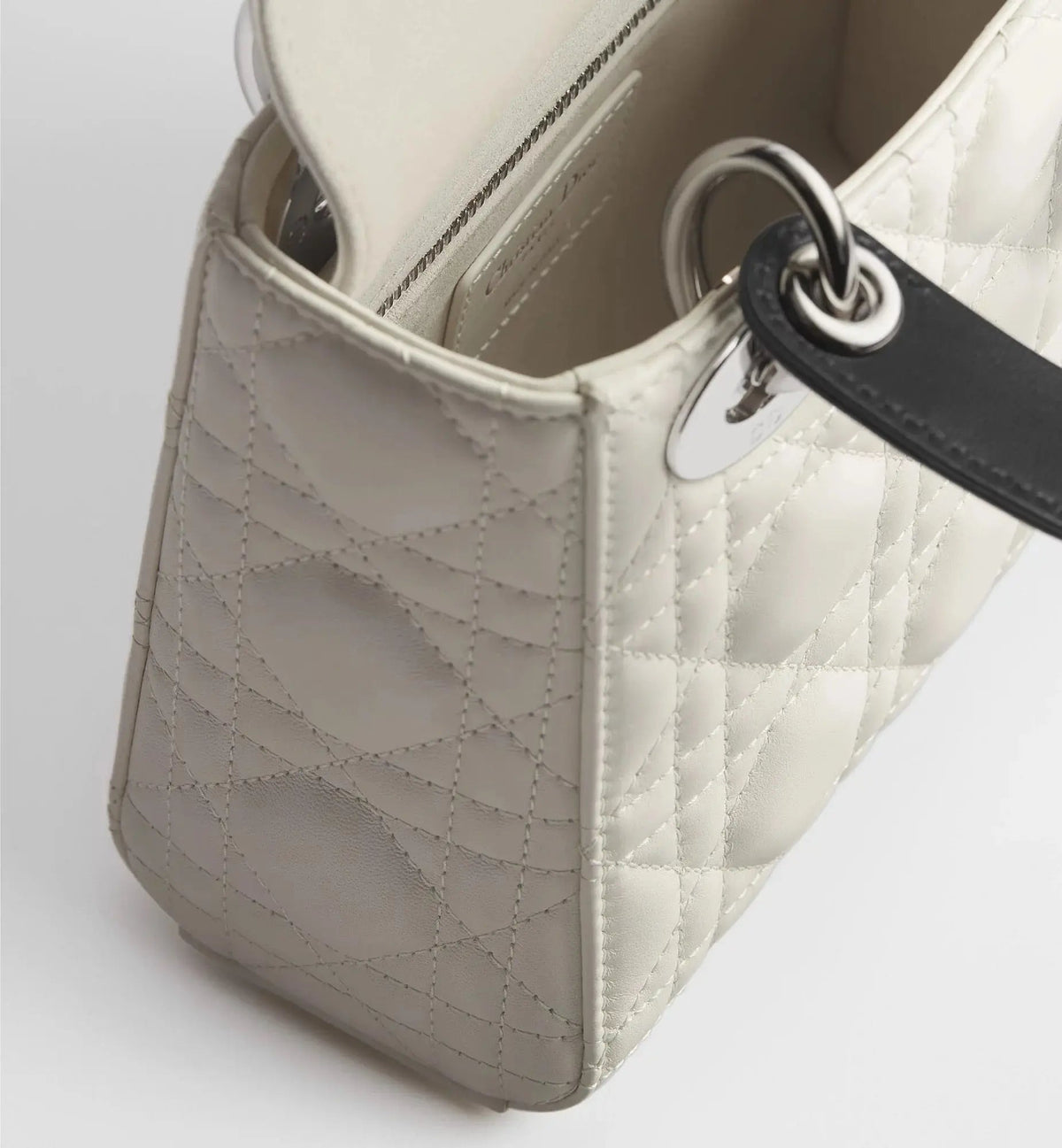 Sac Lady Dior Mini à chaîne