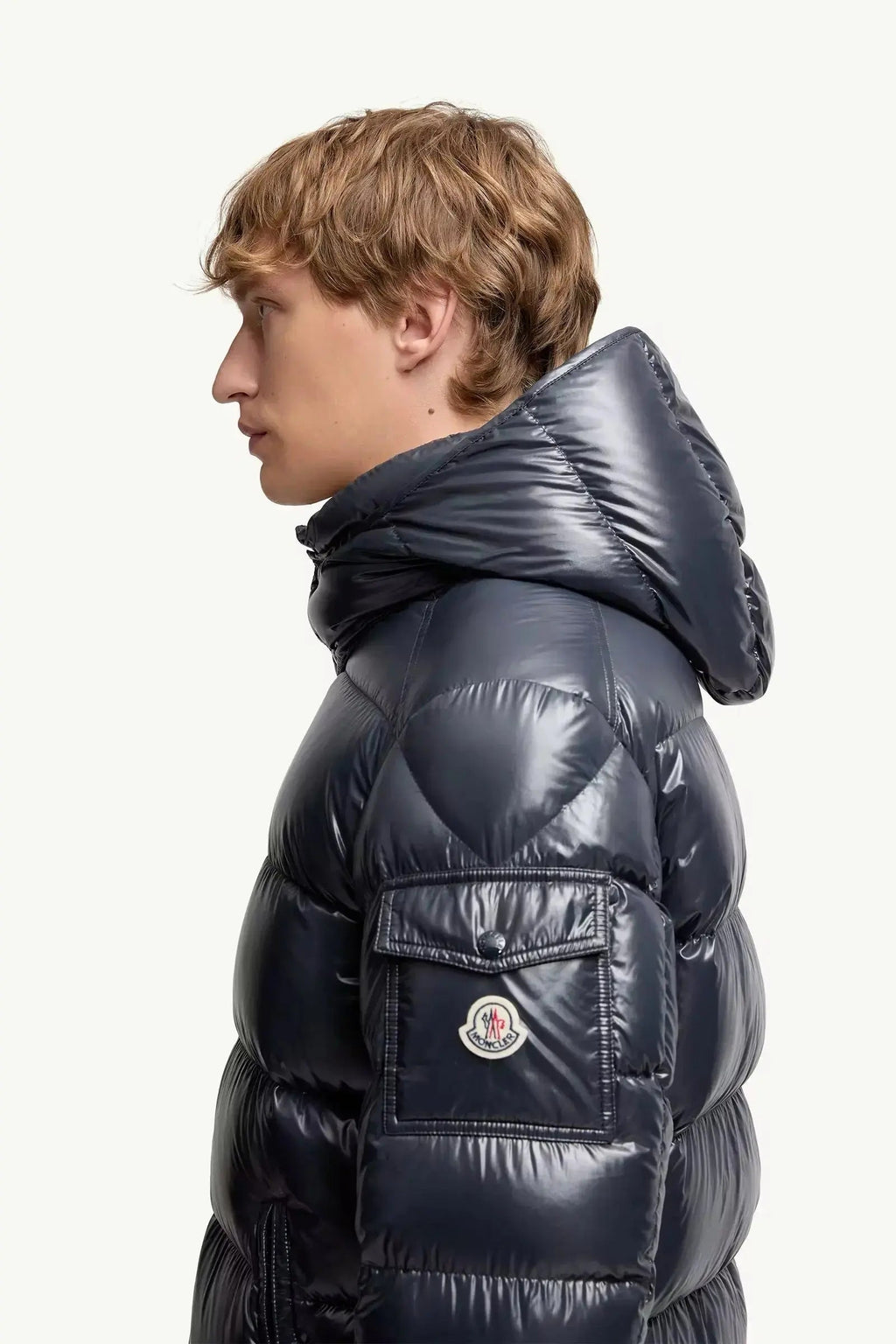 Doudoune courte à capuche Maya moncler