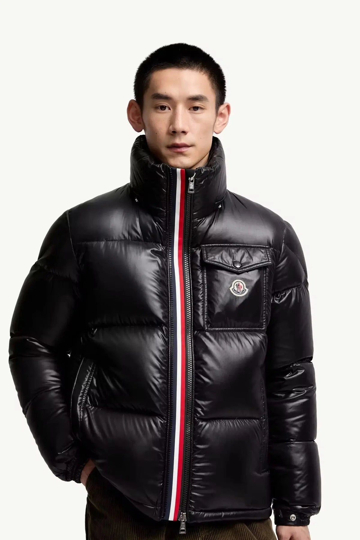 Doudoune courte à capuche Montbeliard moncler