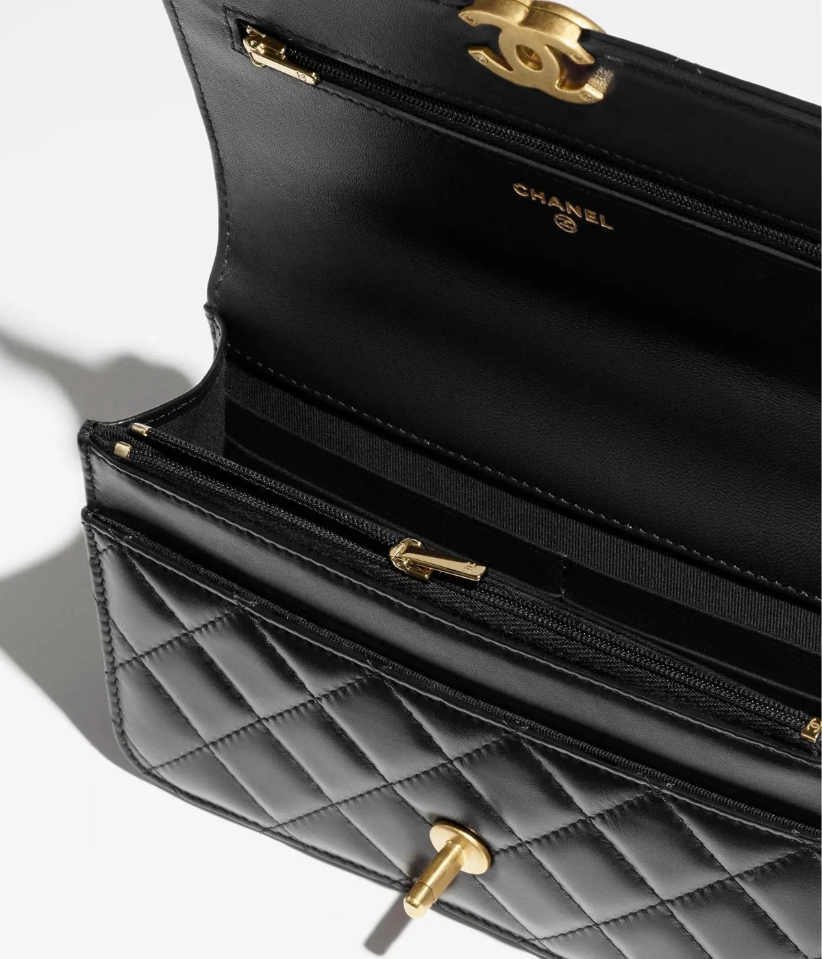 Sac Wallet on Chain Chanel