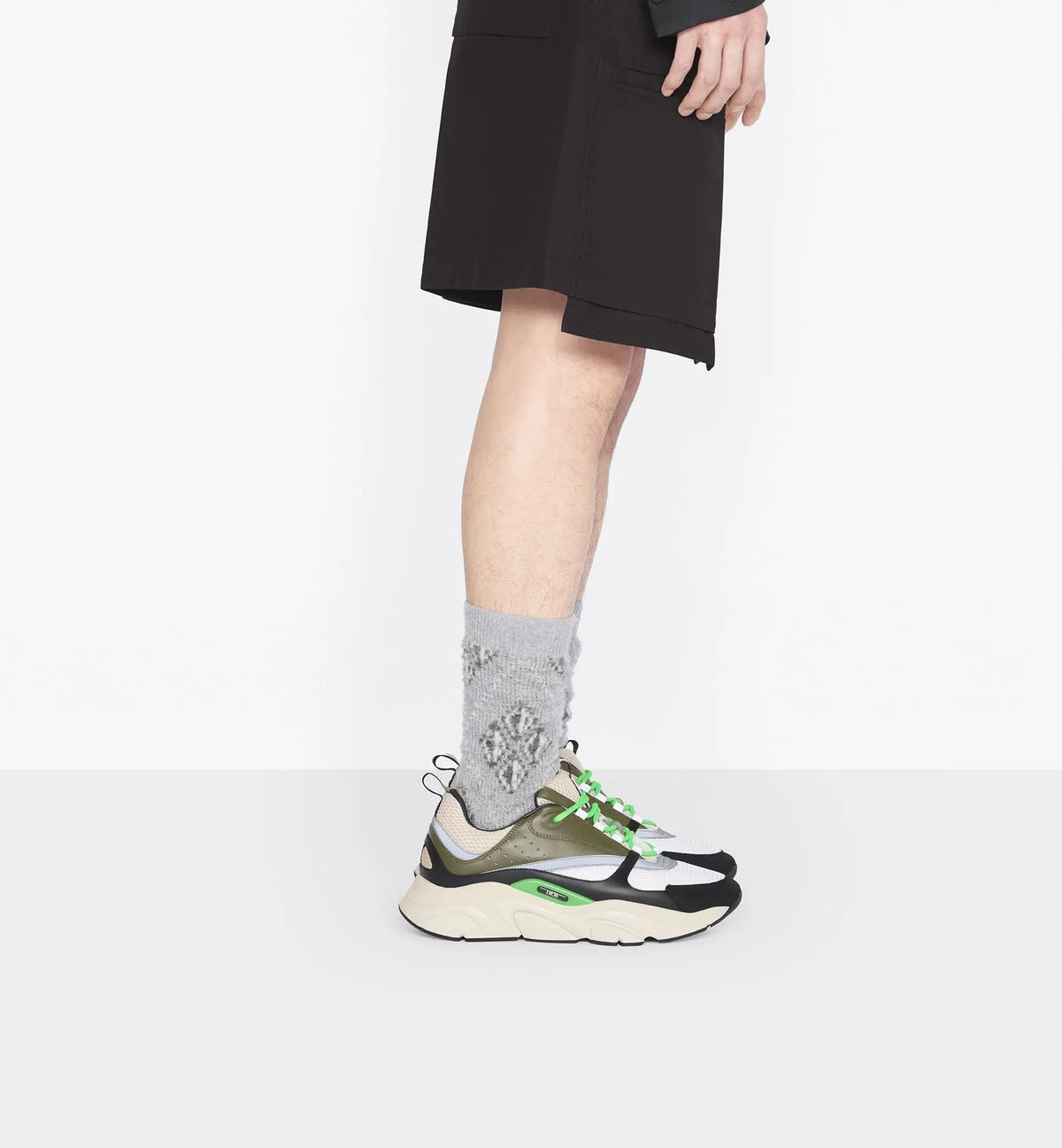 Dior B22