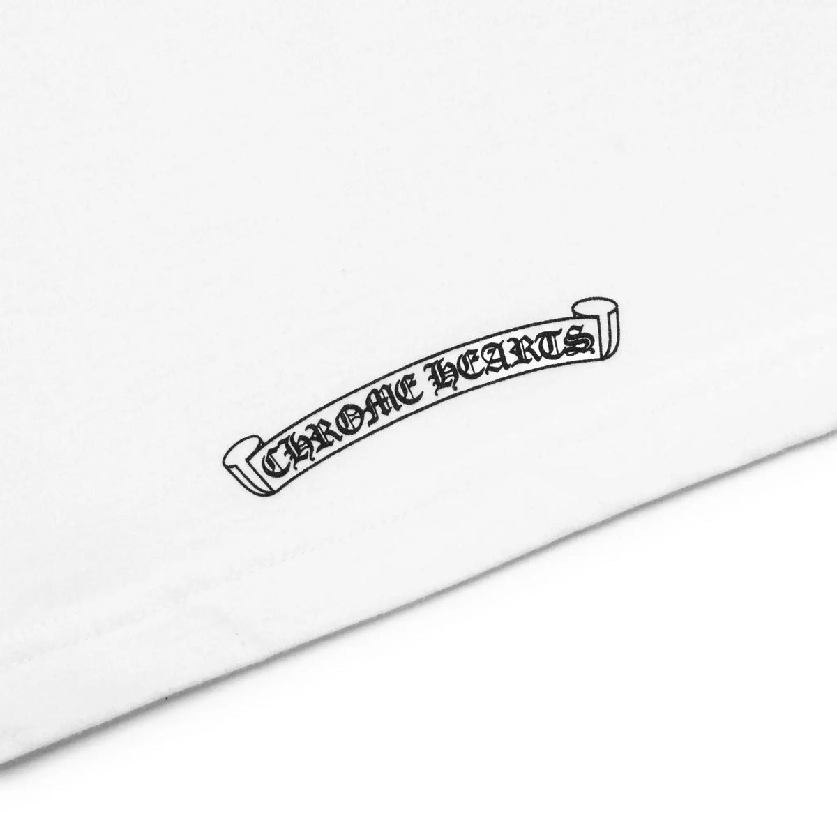 Pull Chrome Hearts