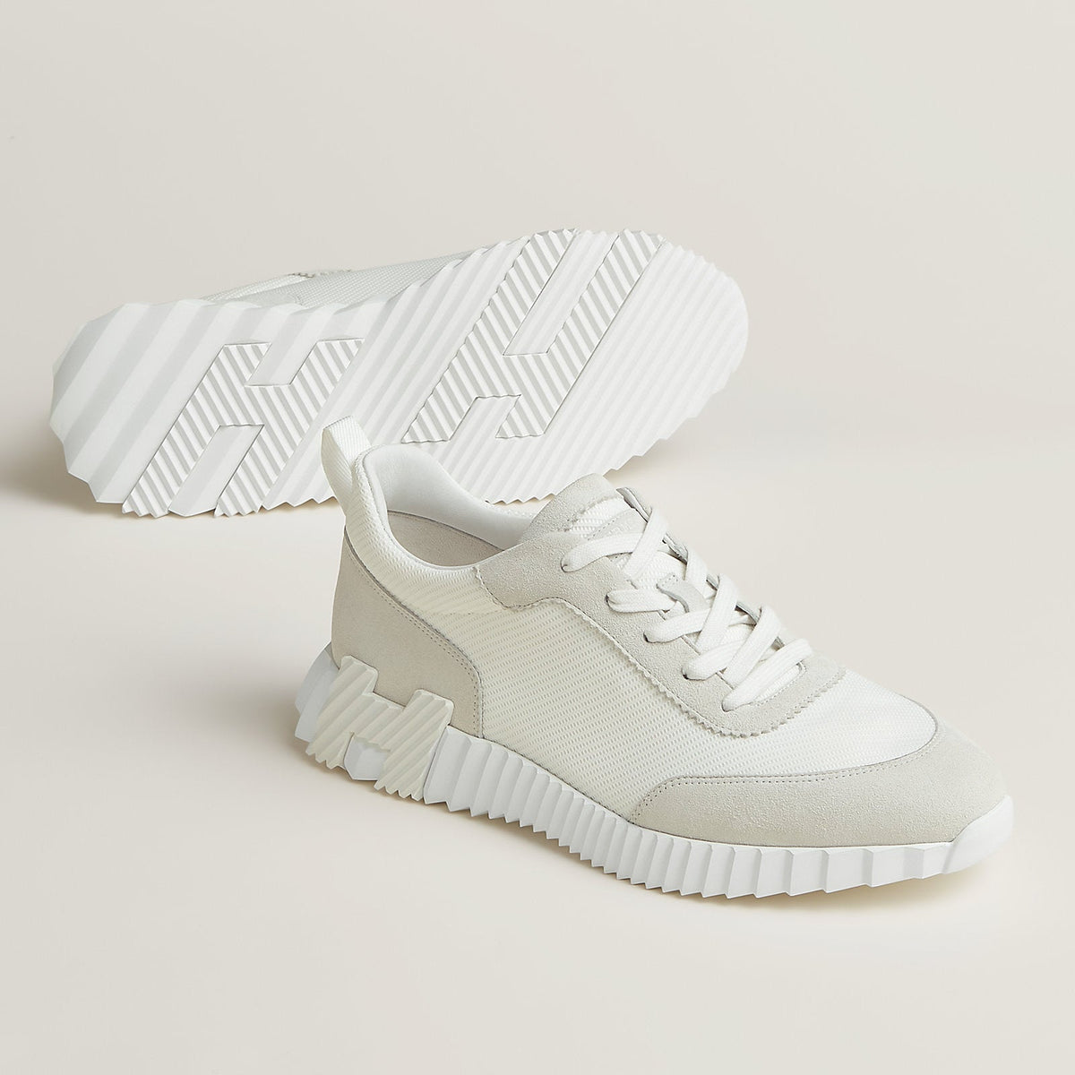 Hermès bouncing